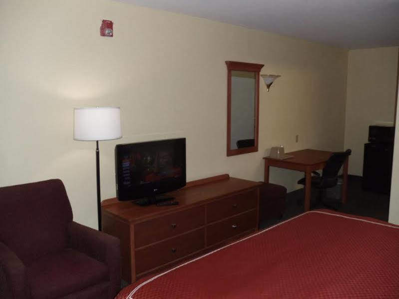 Days Inn By Wyndham Elmsford Exterior foto